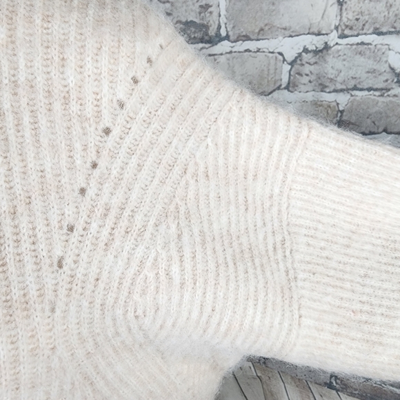 Wichery Fluffy Crew Neck Knit Pullover Sweater Alpaca Wool Oat Size XL - Picture 5 of 12